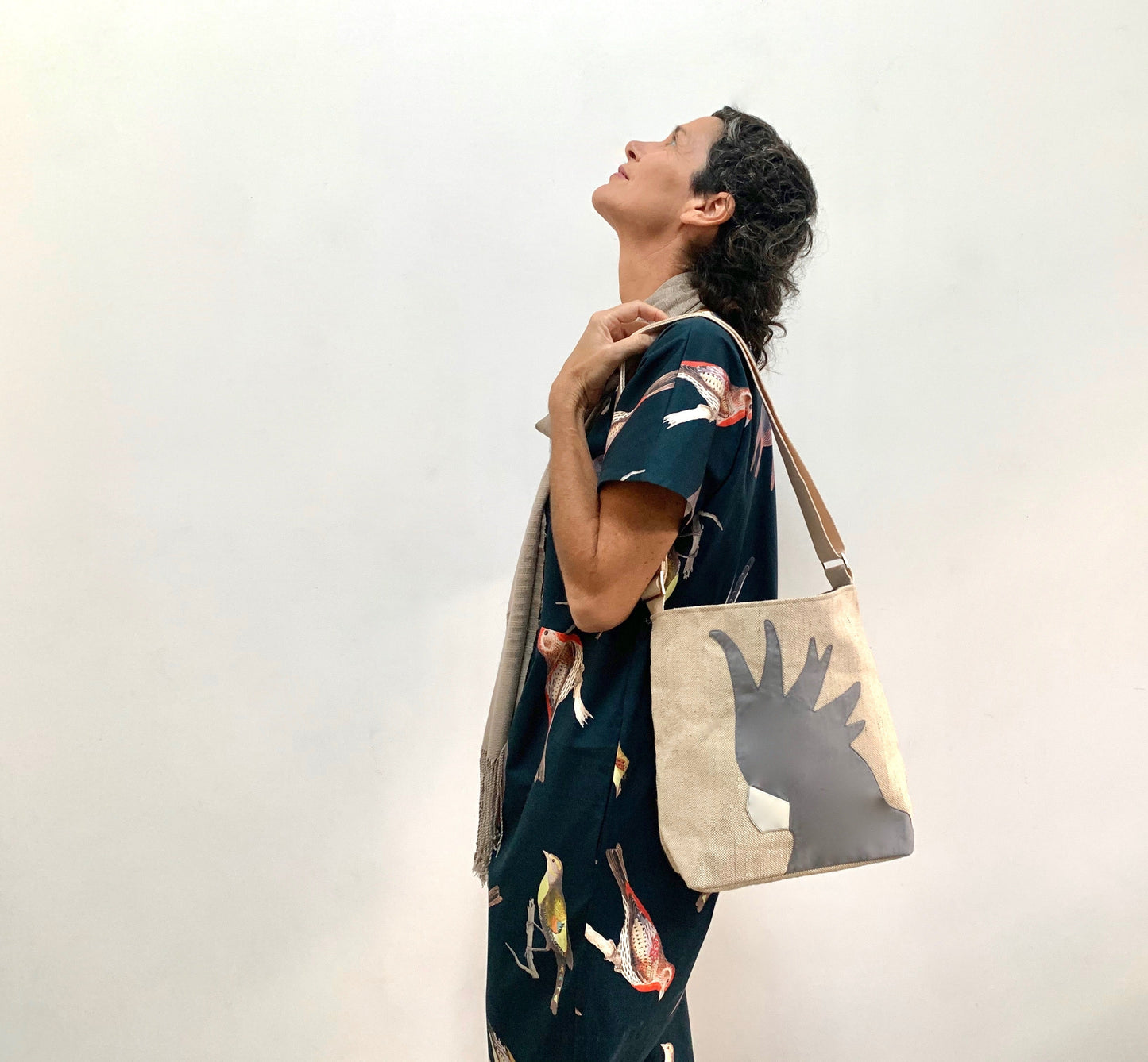 Cockatoo Crossbody Shoulder Bag in Grey
