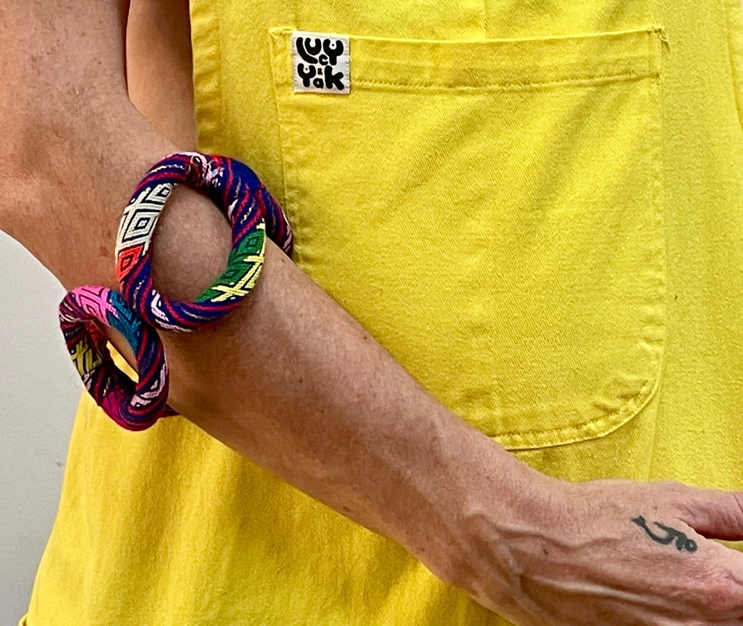 Sh Ah Djun Bangle