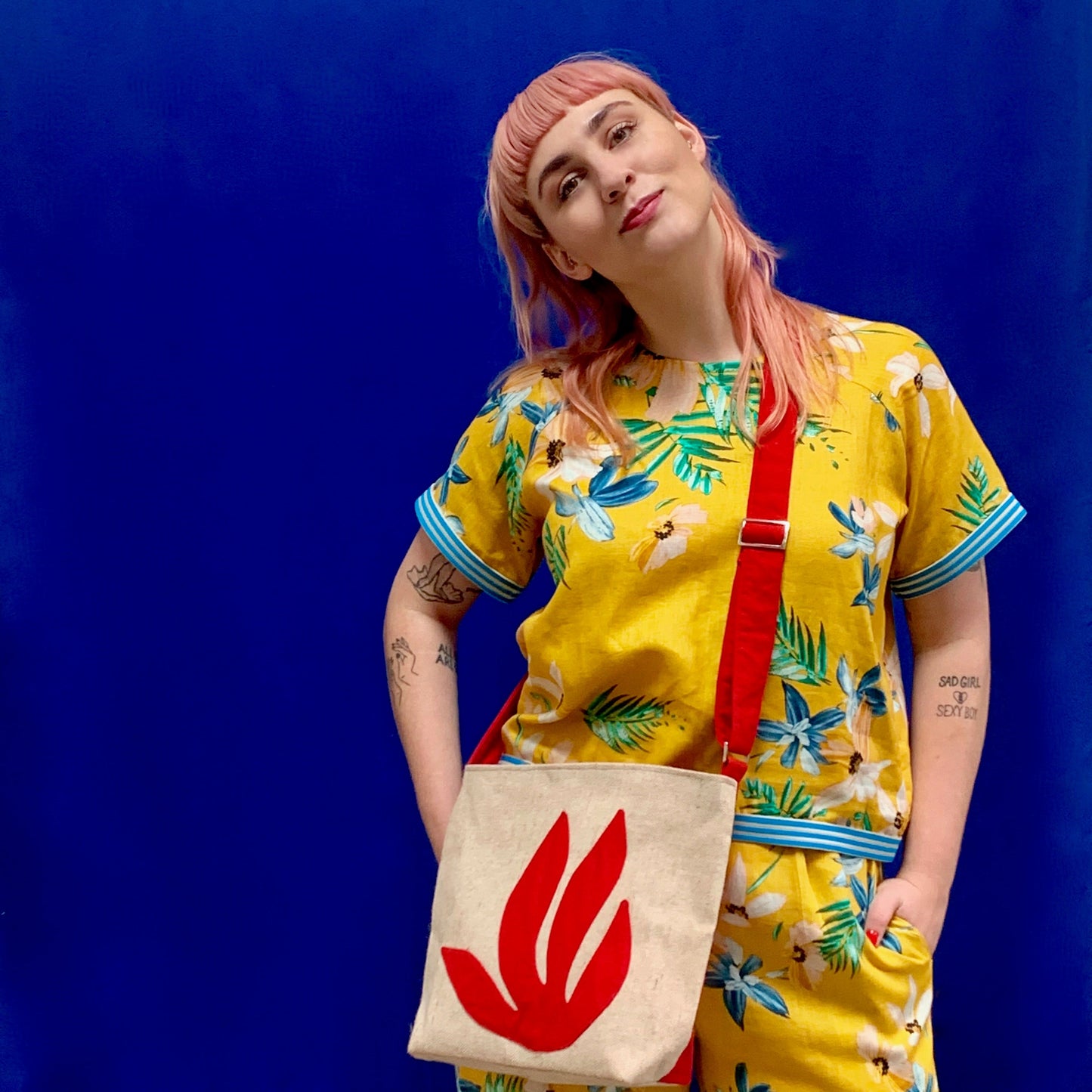 Botanical Crossbody Shoulder Bag in Red