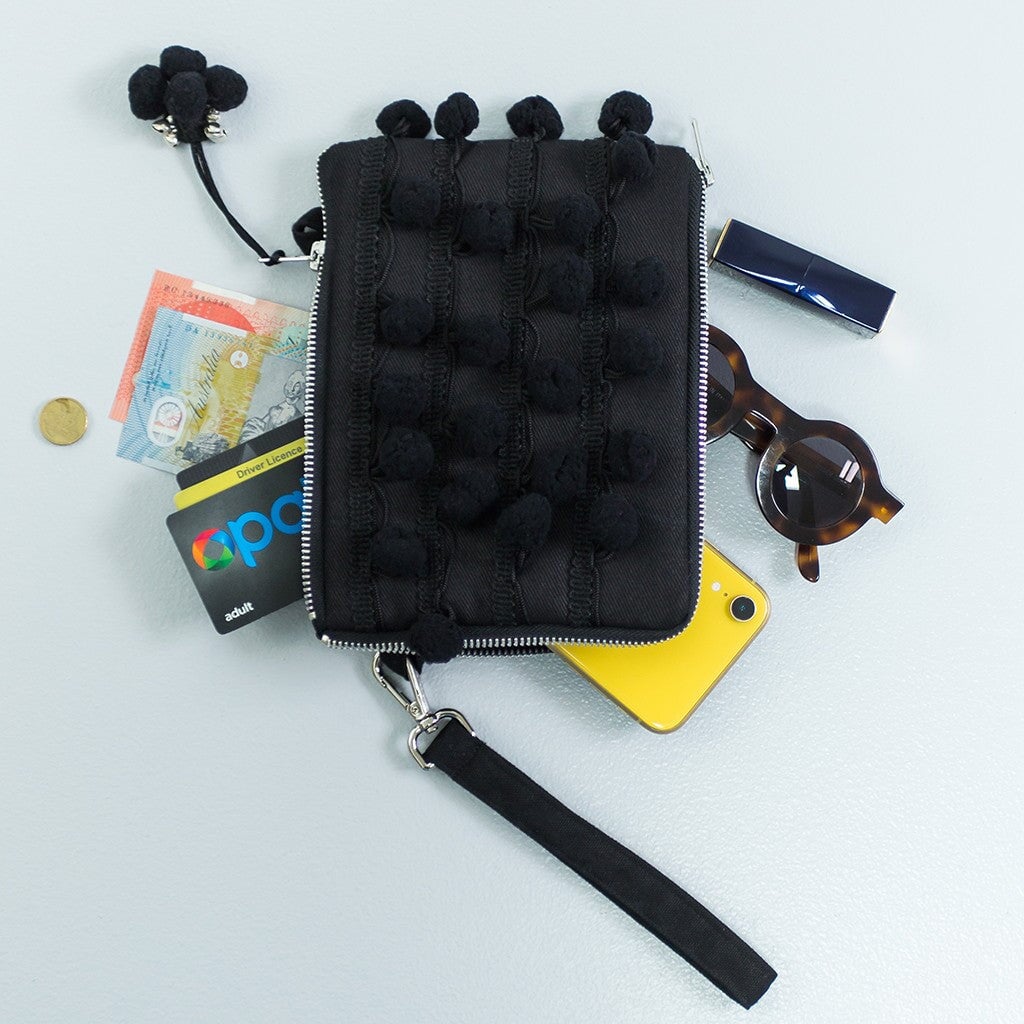 Ha Leh Mini in Black