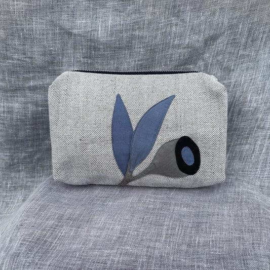 Gumnut Leaf Makeup Bag in Grey