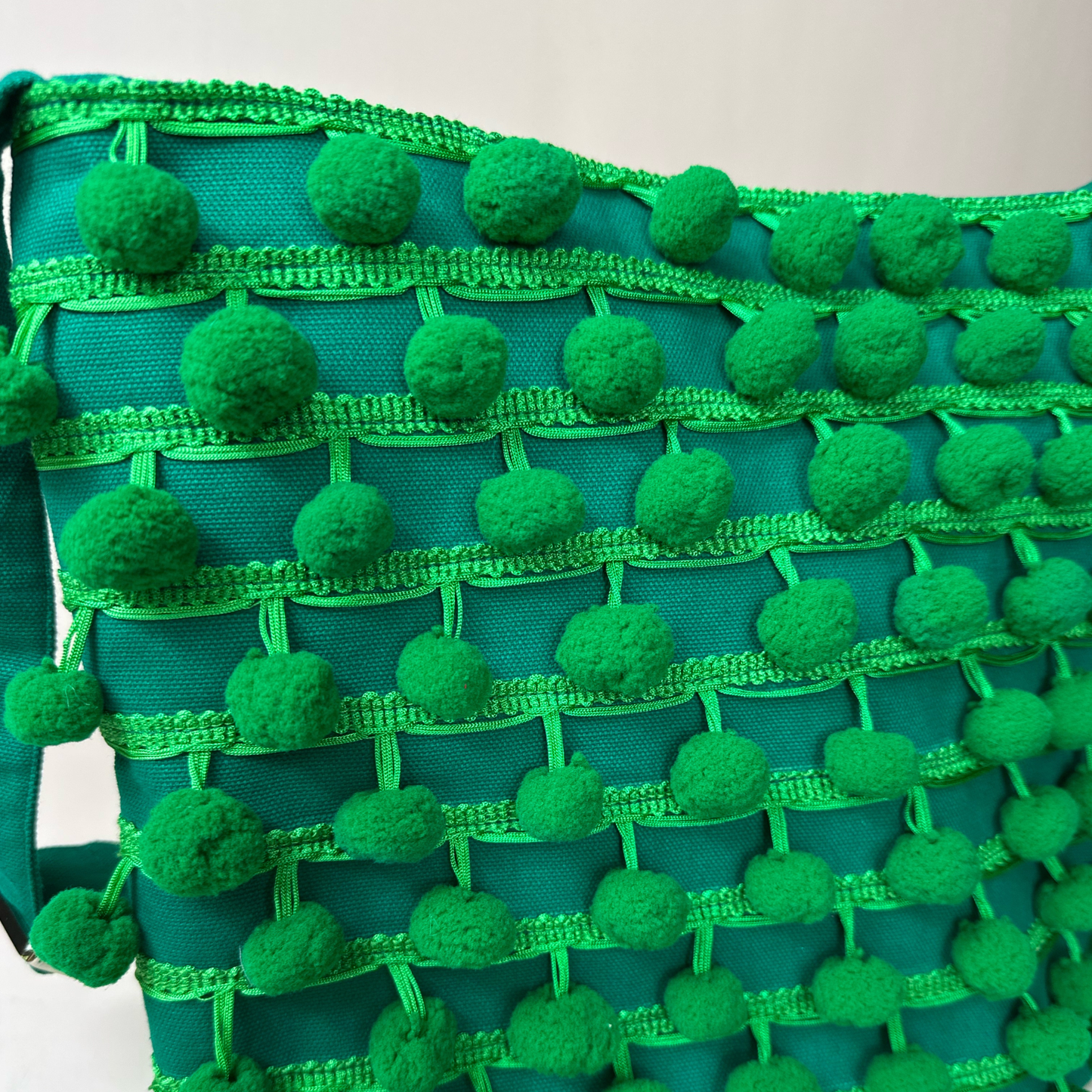 Ha Leh Handmade Pom Pom Crossbody Shoulder Bag in Green